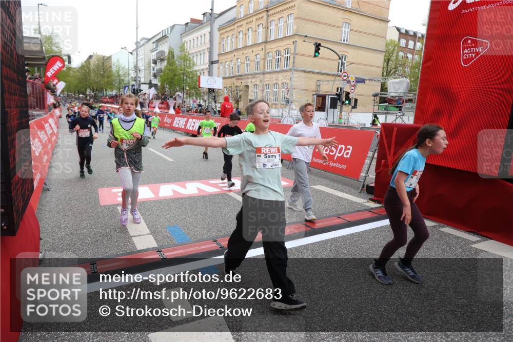 25.04.2026 - Das Zehntel Strokosch-Dieckow http://msf.ph/oto/9622683 25.04.2026 10:55:12 Ziel 5004, 5088, 5098, 5113, 5255, 5376, 5403, 5447, 5470, 5590, 5591, 5901, 5903, 6017, 6070, 6613, 6844, 6920, 6923, 6924, 7095, 7526, 7741, 7949 meine-sportfotos.de