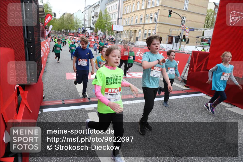 25.04.2026 - Das Zehntel Strokosch-Dieckow http://msf.ph/oto/9622697 25.04.2026 11:00:00 Ziel 5178, 5179, 5307, 5380, 5382, 5399, 5418, 5459, 5489, 5595, 5638, 5693, 5699, 5704, 5866, 5962, 6258, 6372, 6547, 6736, 7077, 7086, 7152, 7313, 7333, 7335, 7397, 7420, 7469, 7587, 7616, 7684, 7780, 7794, 7886 meine-sportfotos.de