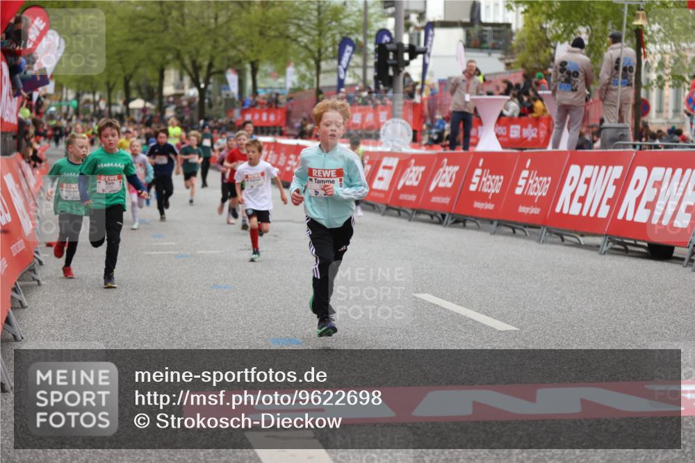 25.04.2026 - Das Zehntel Strokosch-Dieckow http://msf.ph/oto/9622698 25.04.2026 08:56:11 Ziel 1070, 1160, 1304, 1380, 1381, 1657, 1818, 2439, 2584, 2650, 2711, 2793, 3062, 3091, 3128, 3516, 3668, 3678, 3721, 3814, 3893, 3964 meine-sportfotos.de