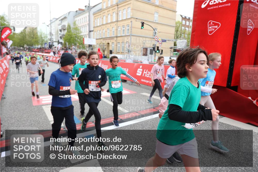 25.04.2026 - Das Zehntel Strokosch-Dieckow http://msf.ph/oto/9622785 25.04.2026 10:55:09 Ziel 5004, 5088, 5098, 5113, 5255, 5376, 5403, 5447, 5591, 5901, 5903, 6070, 6227, 6613, 6740, 6844, 6920, 6923, 6924, 7175, 7249, 7311, 7741, 7949 meine-sportfotos.de