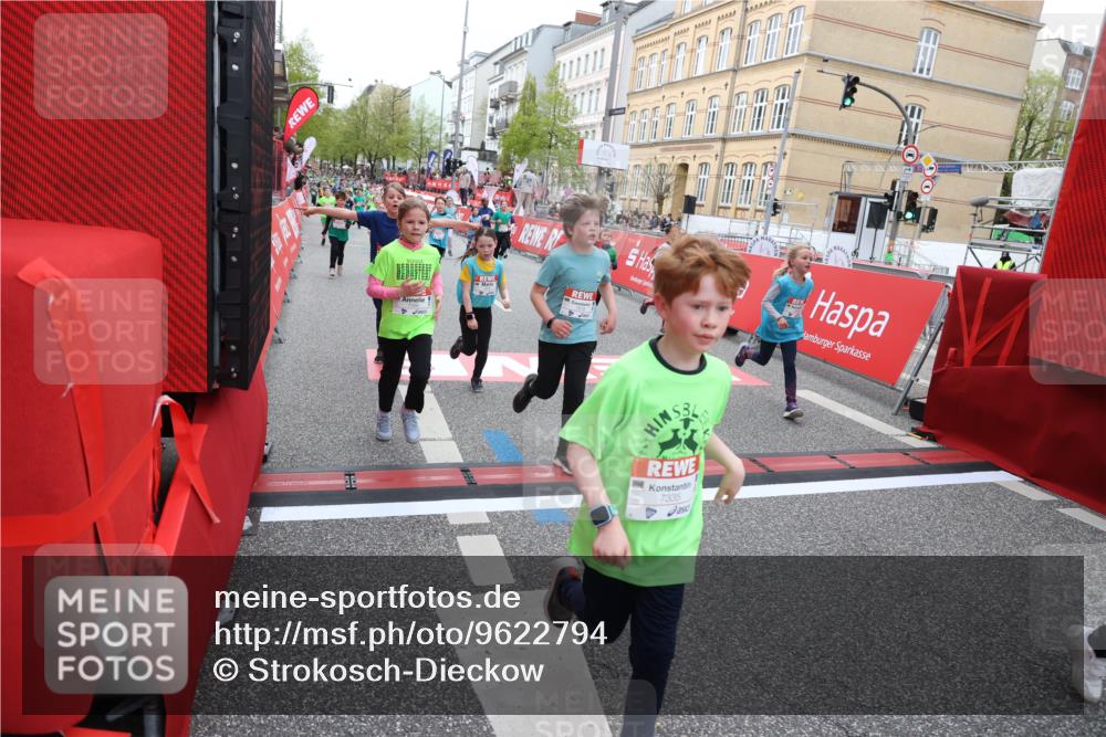 25.04.2026 - Das Zehntel Strokosch-Dieckow http://msf.ph/oto/9622794 25.04.2026 10:59:59 Ziel 5178, 5179, 5307, 5380, 5382, 5399, 5489, 5595, 5638, 5693, 5699, 5866, 5962, 6258, 6372, 6402, 6547, 6736, 7077, 7086, 7152, 7313, 7333, 7335, 7397, 7420, 7469, 7551, 7587, 7616, 7684, 7780, 7886 meine-sportfotos.de