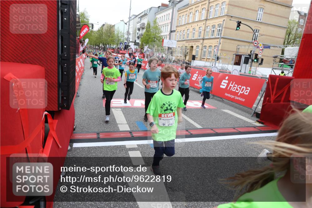 25.04.2026 - Das Zehntel Strokosch-Dieckow http://msf.ph/oto/9622819 25.04.2026 10:59:59 Ziel 5178, 5179, 5307, 5380, 5382, 5399, 5489, 5595, 5638, 5693, 5699, 5866, 5962, 6258, 6372, 6402, 6547, 6736, 7077, 7086, 7152, 7313, 7333, 7335, 7397, 7420, 7469, 7551, 7587, 7616, 7684, 7780, 7886 meine-sportfotos.de