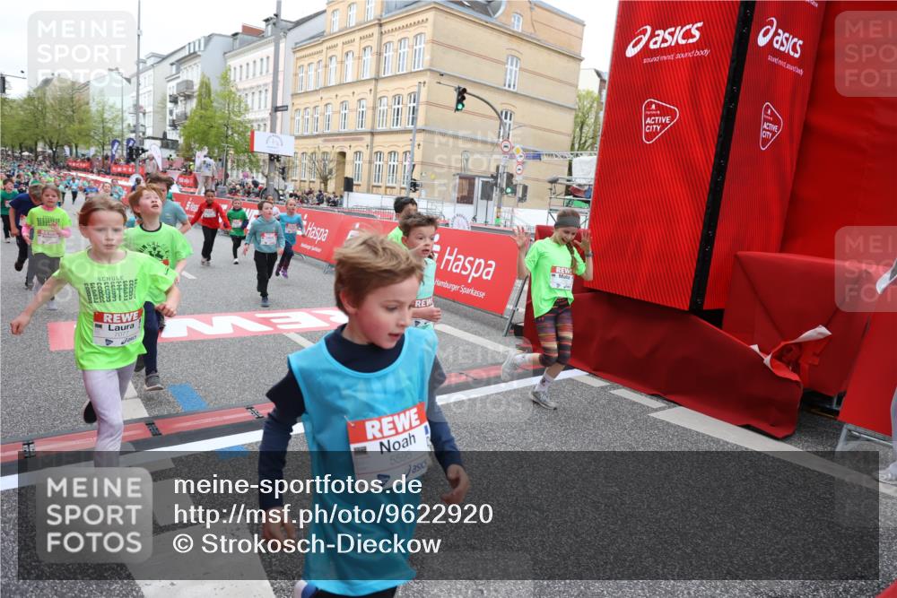 25.04.2026 - Das Zehntel Strokosch-Dieckow http://msf.ph/oto/9622920 25.04.2026 10:59:58 Ziel 5178, 5179, 5307, 5380, 5382, 5399, 5489, 5595, 5638, 5693, 5699, 5962, 6372, 6402, 6547, 6736, 6974, 6978, 7077, 7086, 7152, 7313, 7333, 7335, 7397, 7420, 7469, 7551, 7587, 7616, 7684, 7886 meine-sportfotos.de