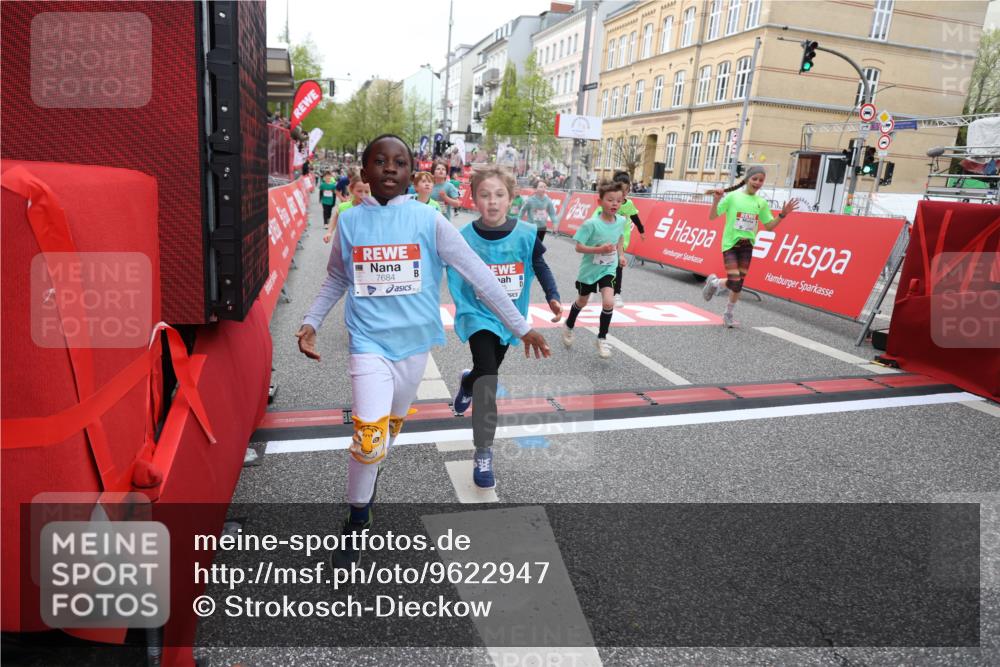 25.04.2026 - Das Zehntel Strokosch-Dieckow http://msf.ph/oto/9622947 25.04.2026 10:59:57 Ziel 5179, 5307, 5380, 5399, 5489, 5595, 5638, 5659, 5693, 5699, 5725, 5962, 6372, 6402, 6547, 6736, 6974, 6978, 7077, 7086, 7152, 7313, 7333, 7335, 7357, 7397, 7420, 7469, 7551, 7587, 7616, 7684, 7886 meine-sportfotos.de