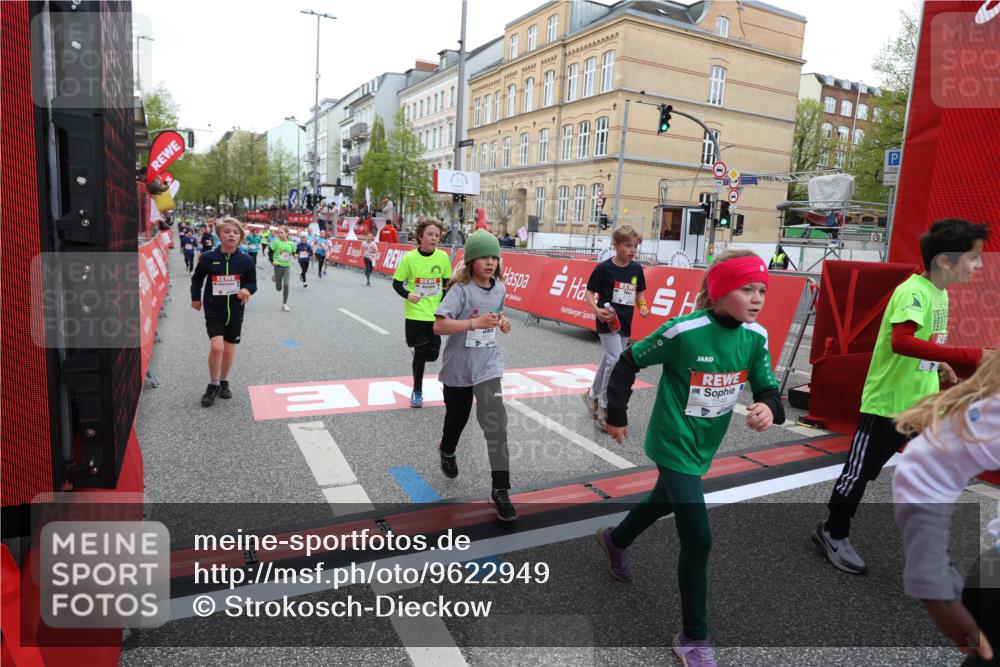 25.04.2026 - Das Zehntel Strokosch-Dieckow http://msf.ph/oto/9622949 25.04.2026 10:55:03 Ziel 5357, 5387, 5390, 5548, 5786, 5878, 5879, 6065, 6227, 6500, 6505, 6696, 6701, 6740, 6912, 7148, 7175, 7183, 7249, 7307, 7311, 7314, 7681, 7752, 7927, 8067 meine-sportfotos.de