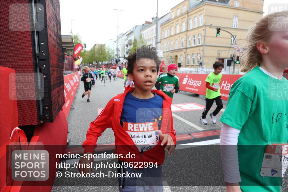 25.04.2026 - Das Zehntel Strokosch-Dieckow http://msf.ph/oto/9622994 25.04.2026 10:55:03 Ziel 5357, 5387, 5390, 5548, 5786, 5878, 5879, 6065, 6227, 6500, 6505, 6696, 6701, 6740, 6912, 7148, 7175, 7183, 7249, 7307, 7311, 7314, 7681, 7752, 7927, 8067 meine-sportfotos.de