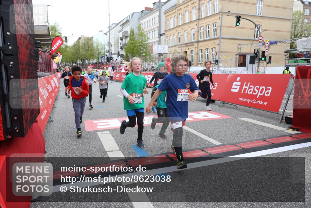 25.04.2026 - Das Zehntel Strokosch-Dieckow http://msf.ph/oto/9623038 25.04.2026 10:55:01 Ziel 5357, 5387, 5390, 5446, 5548, 5786, 5878, 5879, 6036, 6065, 6222, 6227, 6247, 6500, 6505, 6696, 6701, 6740, 6912, 7133, 7148, 7183, 7205, 7307, 7314, 7681, 7752, 7927, 8019, 8041, 8067 meine-sportfotos.de