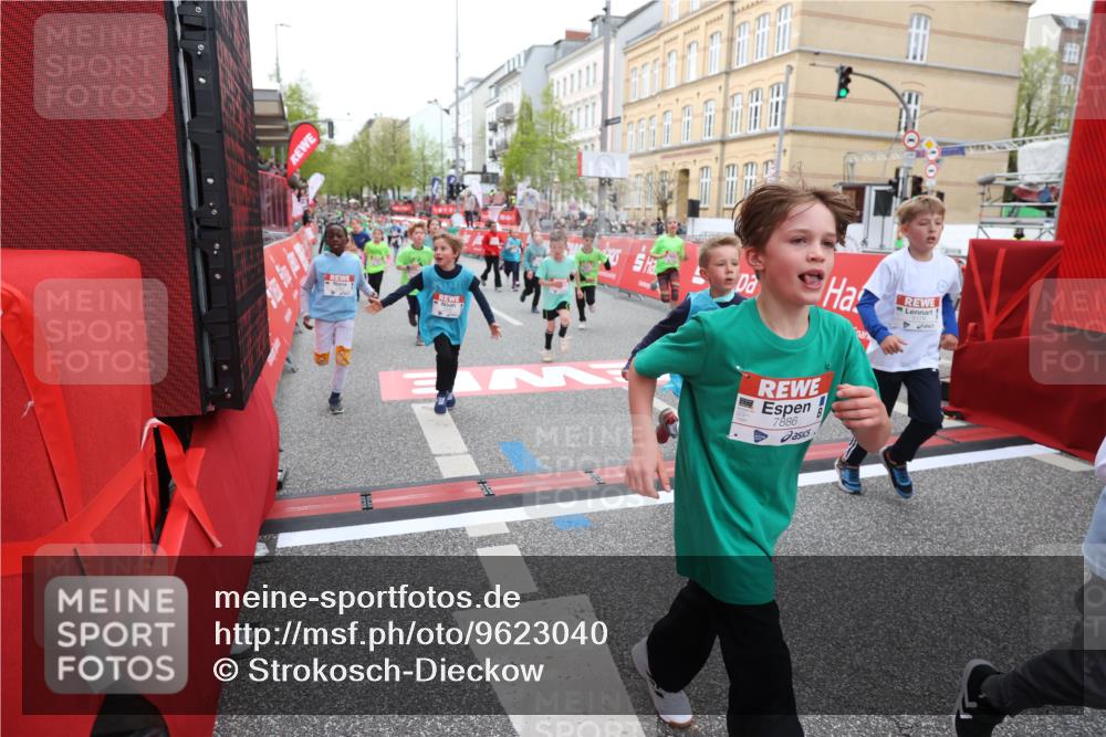 25.04.2026 - Das Zehntel Strokosch-Dieckow http://msf.ph/oto/9623040 25.04.2026 10:59:57 Ziel 5179, 5307, 5380, 5399, 5489, 5595, 5638, 5659, 5693, 5699, 5725, 5962, 6372, 6402, 6547, 6736, 6974, 6978, 7077, 7086, 7152, 7313, 7333, 7335, 7357, 7397, 7420, 7469, 7551, 7587, 7616, 7684, 7886 meine-sportfotos.de