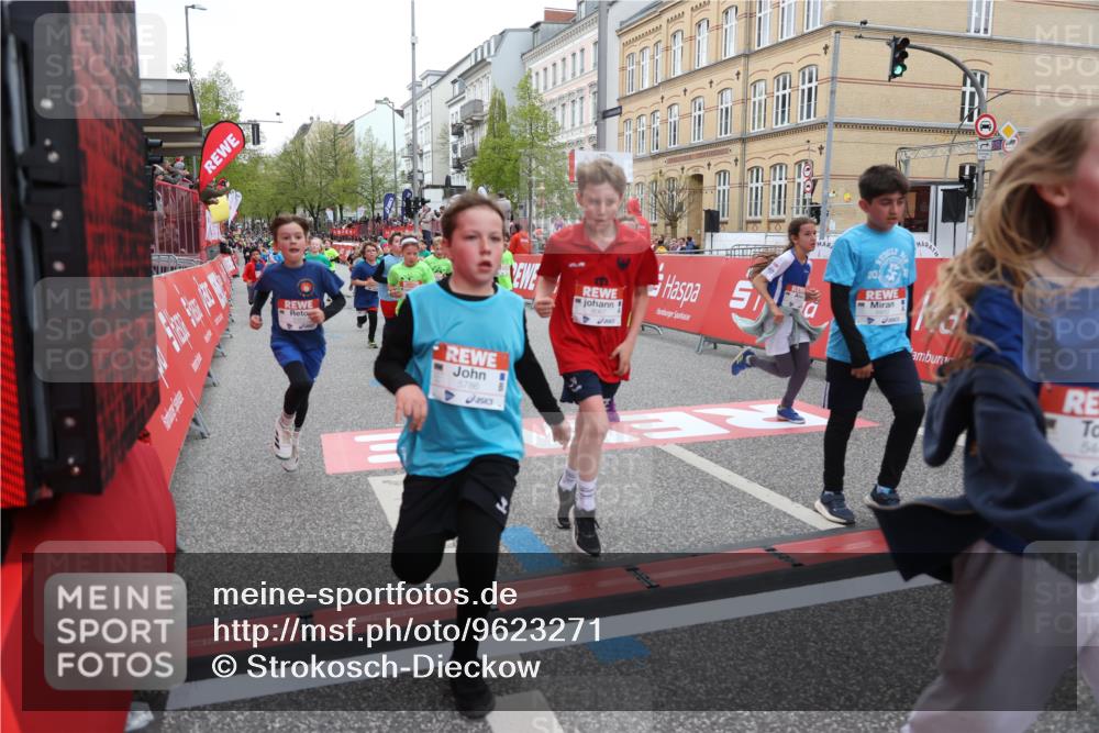 25.04.2026 - Das Zehntel Strokosch-Dieckow http://msf.ph/oto/9623271 25.04.2026 10:54:58 Ziel 5357, 5390, 5446, 5584, 5729, 5771, 5786, 5827, 6036, 6065, 6076, 6219, 6222, 6226, 6247, 6373, 6393, 6500, 6709, 6912, 7133, 7183, 7205, 7307, 7314, 7623, 7681, 7746, 8019, 8041, 8067 meine-sportfotos.de