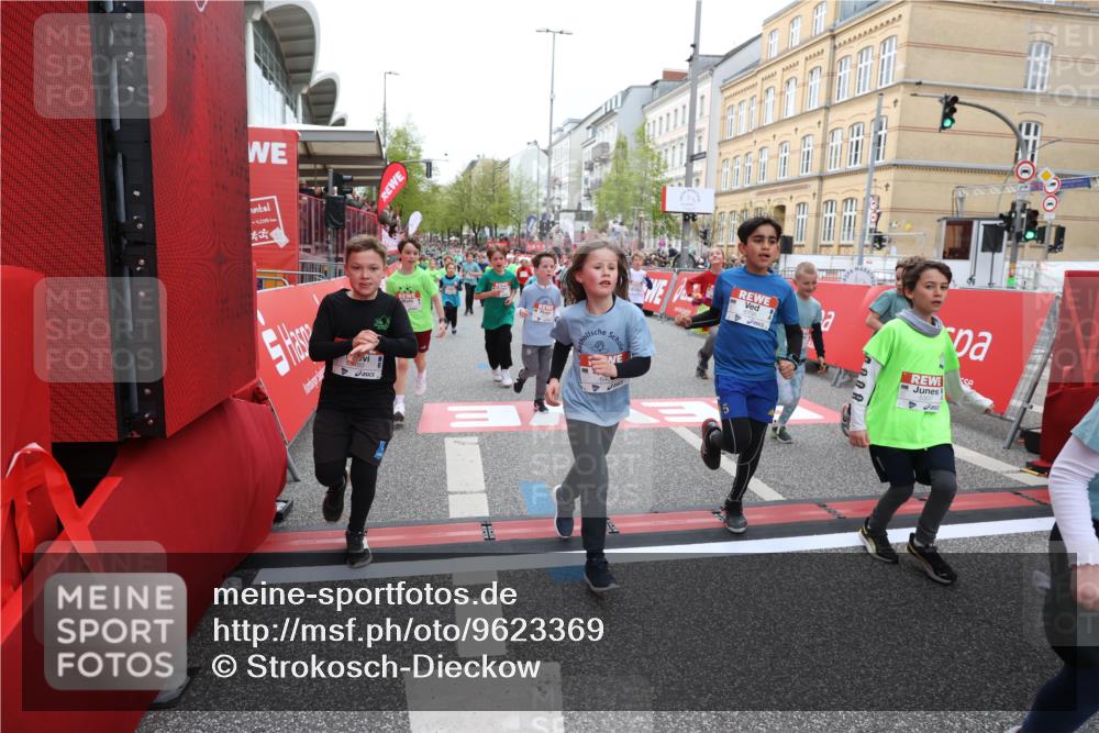 25.04.2026 - Das Zehntel Strokosch-Dieckow http://msf.ph/oto/9623369 25.04.2026 10:59:54 Ziel 5179, 5307, 5380, 5399, 5489, 5638, 5659, 5669, 5725, 6372, 6402, 6547, 6736, 6974, 6978, 7276, 7278, 7333, 7339, 7357, 7397, 7420, 7469, 7551, 7886 meine-sportfotos.de