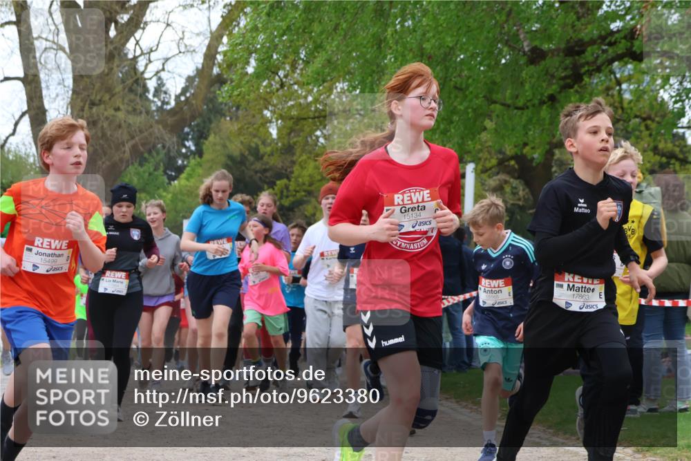 25.04.2026 - Das Zehntel Zöllner http://msf.ph/oto/9623380 25.04.2026 13:42:39 Laufen 15499, 15134, 15565, 17863 meine-sportfotos.de