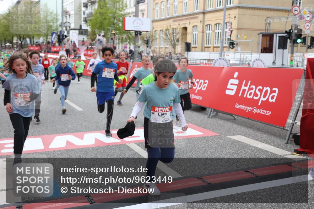 25.04.2026 - Das Zehntel Strokosch-Dieckow http://msf.ph/oto/9623449 25.04.2026 10:59:53 Ziel 5307, 5380, 5399, 5489, 5659, 5669, 5725, 5956, 6372, 6402, 6547, 6736, 6974, 6978, 7276, 7278, 7333, 7339, 7357, 7397, 7420, 7469, 7551, 7886, 7975 meine-sportfotos.de