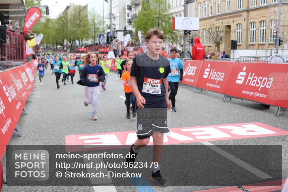 25.04.2026 - Das Zehntel Strokosch-Dieckow http://msf.ph/oto/9623479 25.04.2026 10:54:55 Ziel 5411, 5446, 5584, 5729, 5771, 5786, 5827, 6036, 6076, 6219, 6222, 6226, 6247, 6373, 6393, 6709, 6912, 7133, 7205, 7340, 7623, 7746, 7830, 8019, 8041, 8067 meine-sportfotos.de