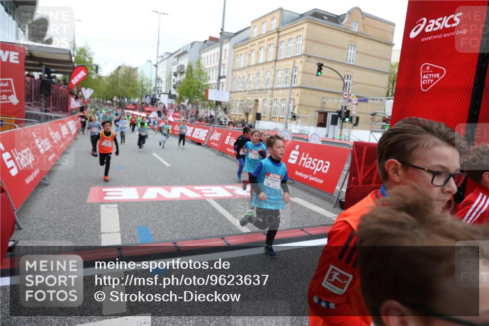 25.04.2026 - Das Zehntel Strokosch-Dieckow http://msf.ph/oto/9623637 25.04.2026 10:59:50 Ziel 5022, 5069, 5659, 5669, 5725, 5808, 5956, 6098, 6101, 6108, 6112, 6129, 6588, 6974, 6978, 7276, 7278, 7339, 7357, 7407, 7598, 7634, 7975, 7983 meine-sportfotos.de