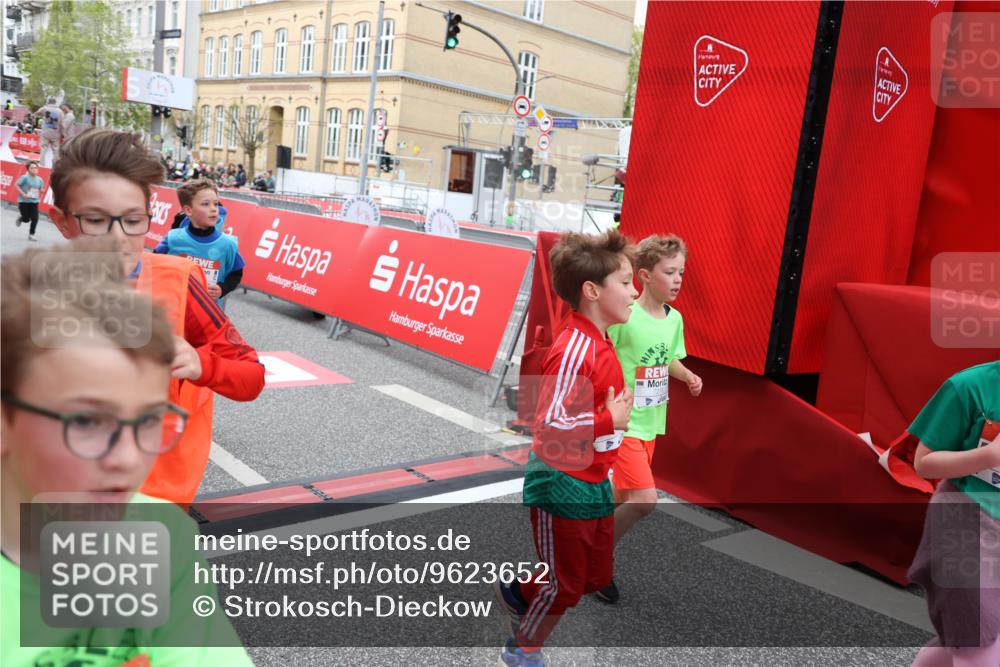 25.04.2026 - Das Zehntel Strokosch-Dieckow http://msf.ph/oto/9623652 25.04.2026 10:59:50 Ziel 5022, 5069, 5659, 5669, 5725, 5808, 5956, 6098, 6101, 6108, 6112, 6129, 6588, 6974, 6978, 7276, 7278, 7339, 7357, 7407, 7598, 7634, 7975, 7983 meine-sportfotos.de