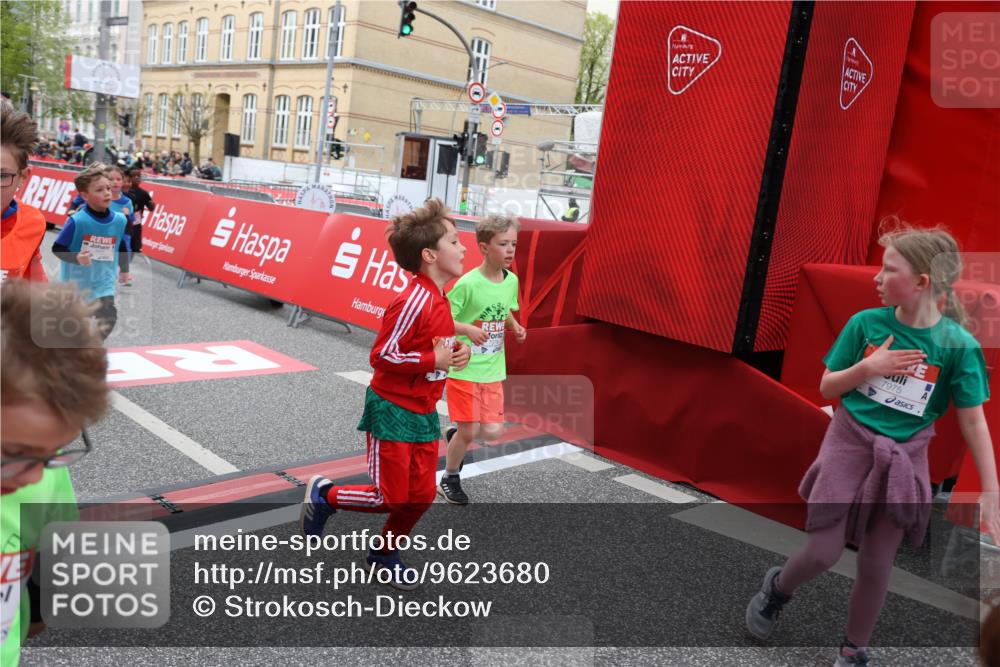25.04.2026 - Das Zehntel Strokosch-Dieckow http://msf.ph/oto/9623680 25.04.2026 10:59:50 Ziel 5022, 5069, 5659, 5669, 5725, 5808, 5956, 6098, 6101, 6108, 6112, 6129, 6588, 6974, 6978, 7276, 7278, 7339, 7357, 7407, 7598, 7634, 7975, 7983 meine-sportfotos.de