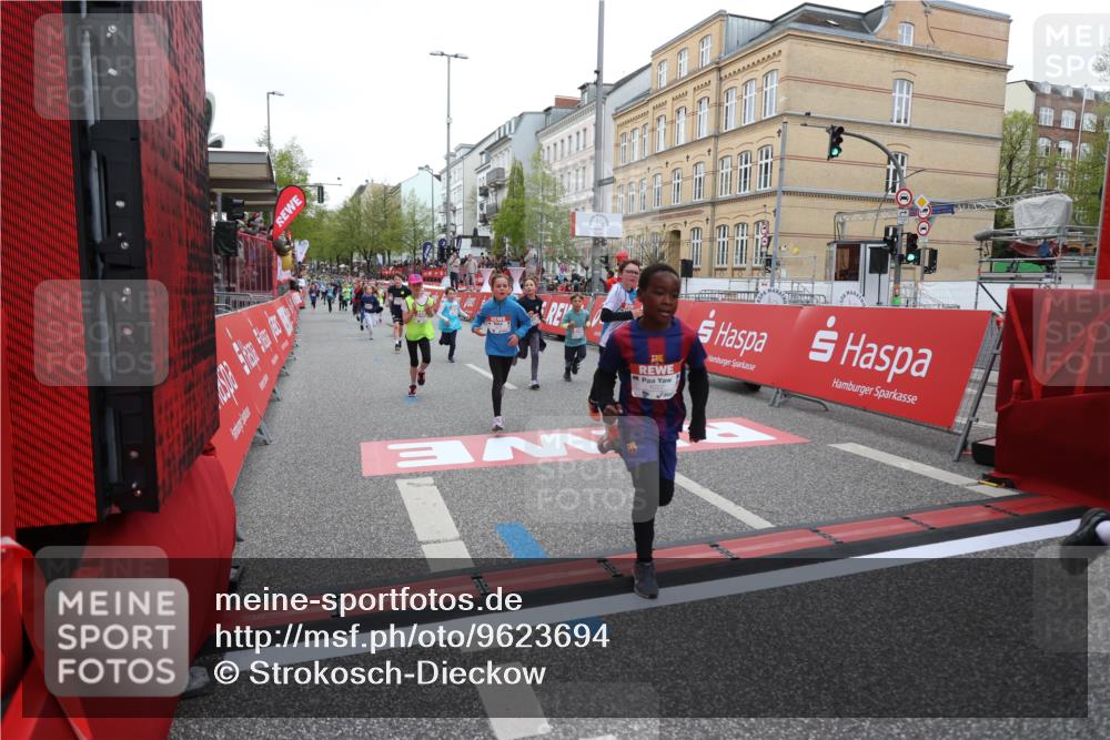 25.04.2026 - Das Zehntel Strokosch-Dieckow http://msf.ph/oto/9623694 25.04.2026 10:54:51 Ziel 5234, 5411, 5584, 5713, 5729, 5771, 5906, 6076, 6364, 6373, 6393, 6623, 7340, 7623, 7746, 7830, 7940 meine-sportfotos.de