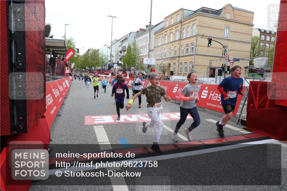 25.04.2026 - Das Zehntel Strokosch-Dieckow http://msf.ph/oto/9623758 25.04.2026 10:54:50 Ziel 5234, 5411, 5713, 5906, 6076, 6364, 6623, 7340, 7746, 7830, 7940 meine-sportfotos.de