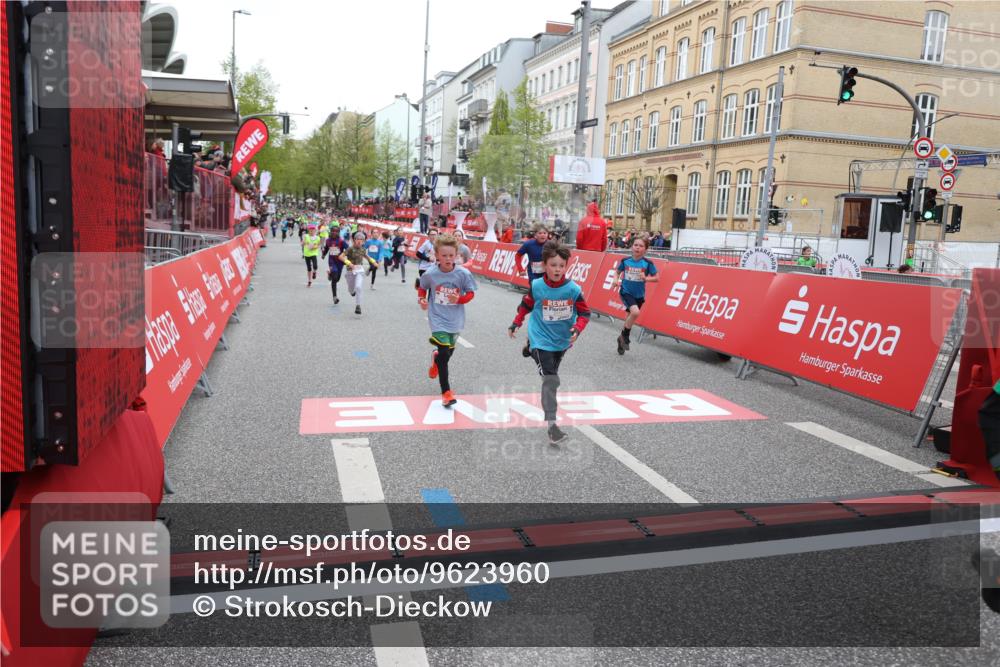 25.04.2026 - Das Zehntel Strokosch-Dieckow http://msf.ph/oto/9623960 25.04.2026 10:54:48 Ziel 5234, 5411, 5424, 5558, 5713, 5906, 6364, 6623, 7233, 7253, 7830, 7940 meine-sportfotos.de