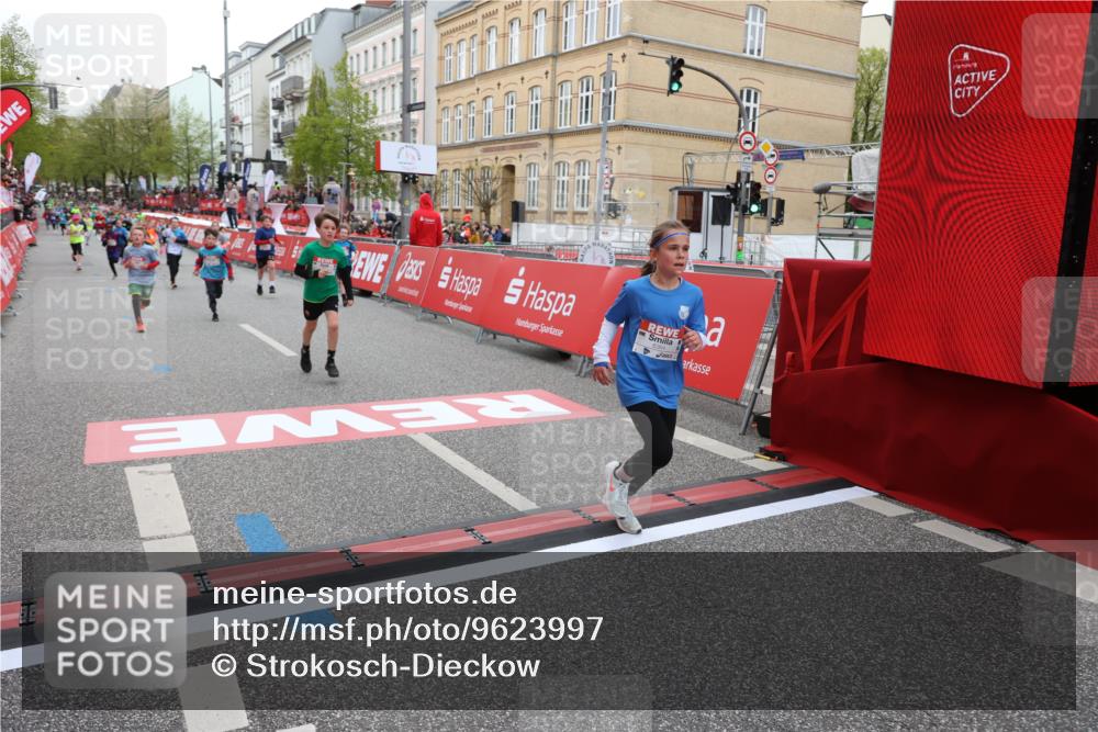 25.04.2026 - Das Zehntel Strokosch-Dieckow http://msf.ph/oto/9623997 25.04.2026 10:54:46 Ziel 5234, 5424, 5558, 5564, 5683, 5713, 5906, 6060, 6213, 6364, 6623, 7191, 7194, 7233, 7253, 7697, 7940 meine-sportfotos.de