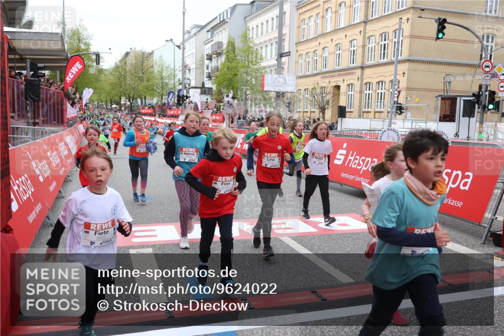25.04.2026 - Das Zehntel Strokosch-Dieckow http://msf.ph/oto/9624022 25.04.2026 10:59:45 Ziel 5022, 5069, 5311, 5316, 5323, 5347, 5668, 5808, 5933, 5956, 6098, 6101, 6108, 6112, 6129, 6369, 6467, 6588, 6746, 6759, 7080, 7232, 7407, 7467, 7597, 7598, 7634, 7636, 7666, 7866, 7975, 7983 meine-sportfotos.de
