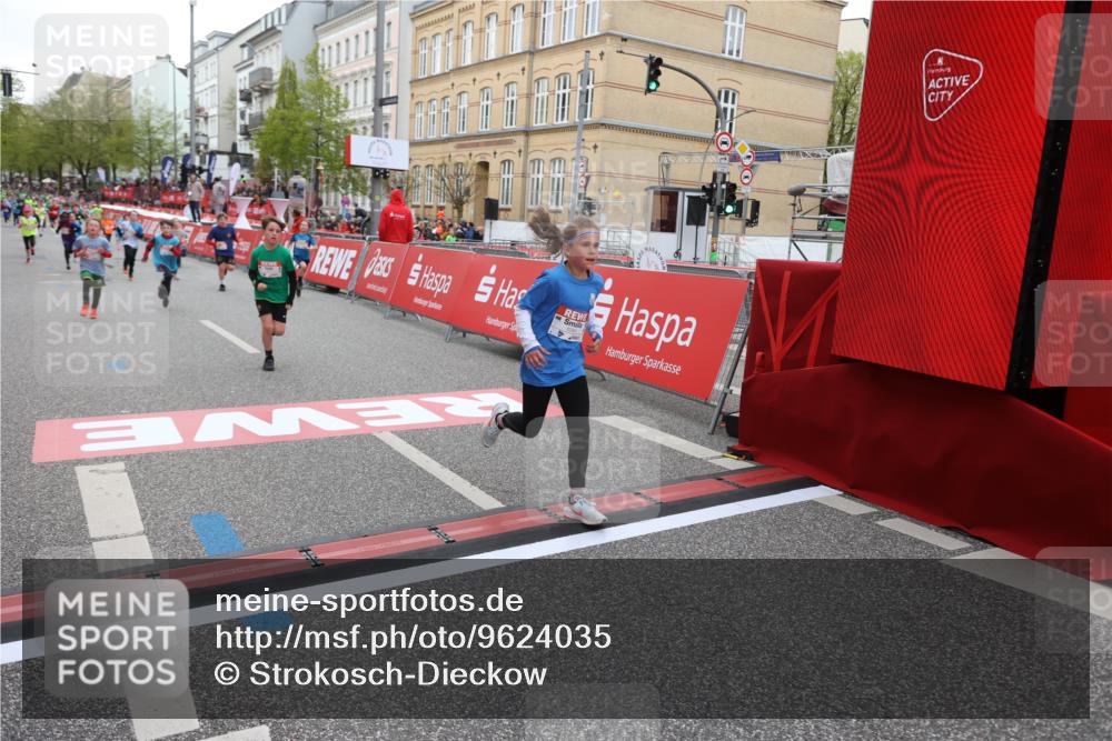 25.04.2026 - Das Zehntel Strokosch-Dieckow http://msf.ph/oto/9624035 25.04.2026 10:54:46 Ziel 5234, 5424, 5558, 5564, 5683, 5713, 5906, 6060, 6213, 6364, 6623, 7191, 7194, 7233, 7253, 7697, 7940 meine-sportfotos.de