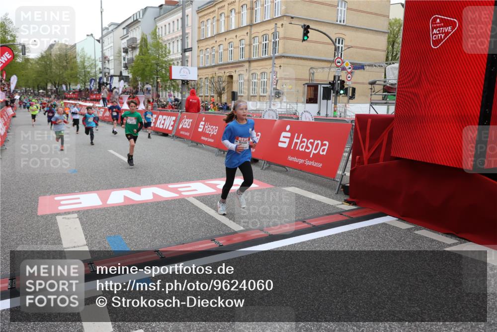 25.04.2026 - Das Zehntel Strokosch-Dieckow http://msf.ph/oto/9624060 25.04.2026 10:54:46 Ziel 5234, 5424, 5558, 5564, 5683, 5713, 5906, 6060, 6213, 6364, 6623, 7191, 7194, 7233, 7253, 7697, 7940 meine-sportfotos.de