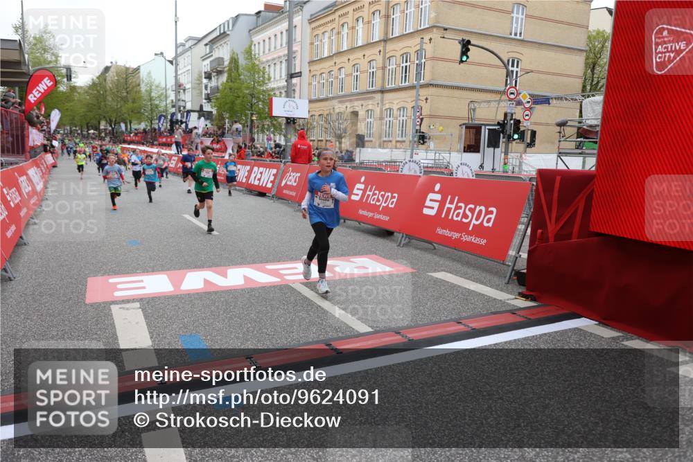 25.04.2026 - Das Zehntel Strokosch-Dieckow http://msf.ph/oto/9624091 25.04.2026 10:54:46 Ziel 5234, 5424, 5558, 5564, 5683, 5713, 5906, 6060, 6213, 6364, 6623, 7191, 7194, 7233, 7253, 7697, 7940 meine-sportfotos.de