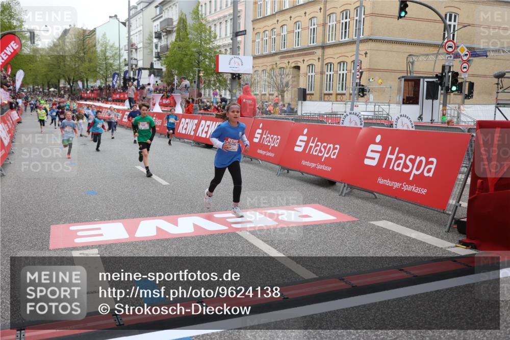 25.04.2026 - Das Zehntel Strokosch-Dieckow http://msf.ph/oto/9624138 25.04.2026 10:54:46 Ziel 5234, 5424, 5558, 5564, 5683, 5713, 5906, 6060, 6213, 6364, 6623, 7191, 7194, 7233, 7253, 7697, 7940 meine-sportfotos.de