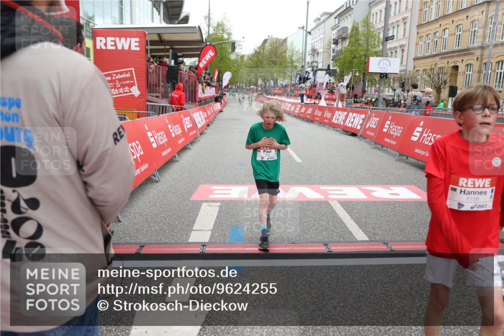 25.04.2026 - Das Zehntel Strokosch-Dieckow http://msf.ph/oto/9624255 25.04.2026 10:47:47 Ziel 5573, 6158, 7984 meine-sportfotos.de