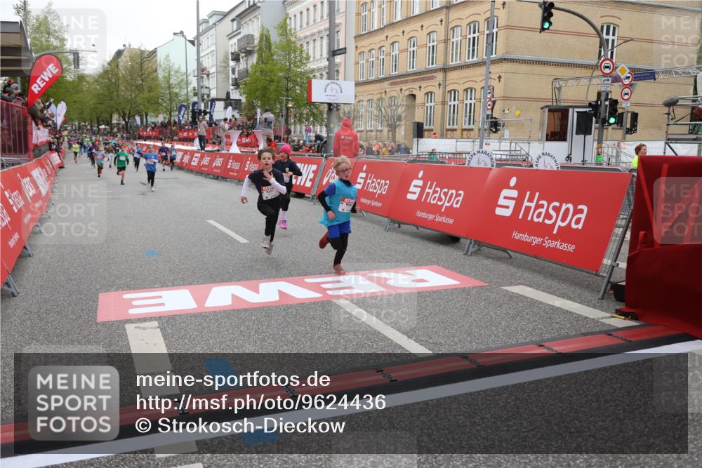25.04.2026 - Das Zehntel Strokosch-Dieckow http://msf.ph/oto/9624436 25.04.2026 10:54:41 Ziel 5030, 5173, 5424, 5558, 5564, 5683, 5795, 6060, 6106, 6213, 7191, 7194, 7233, 7243, 7253, 7387, 7697 meine-sportfotos.de