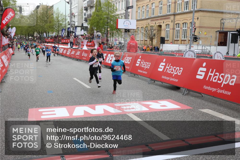 25.04.2026 - Das Zehntel Strokosch-Dieckow http://msf.ph/oto/9624468 25.04.2026 10:54:41 Ziel 5030, 5173, 5424, 5558, 5564, 5683, 5795, 6060, 6106, 6213, 7191, 7194, 7233, 7243, 7253, 7387, 7697 meine-sportfotos.de