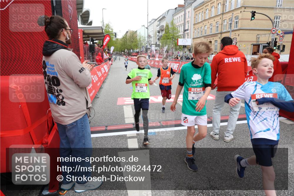 25.04.2026 - Das Zehntel Strokosch-Dieckow http://msf.ph/oto/9624472 25.04.2026 10:47:59 Ziel 7159, 7412, 7612, 7742, 7961 meine-sportfotos.de