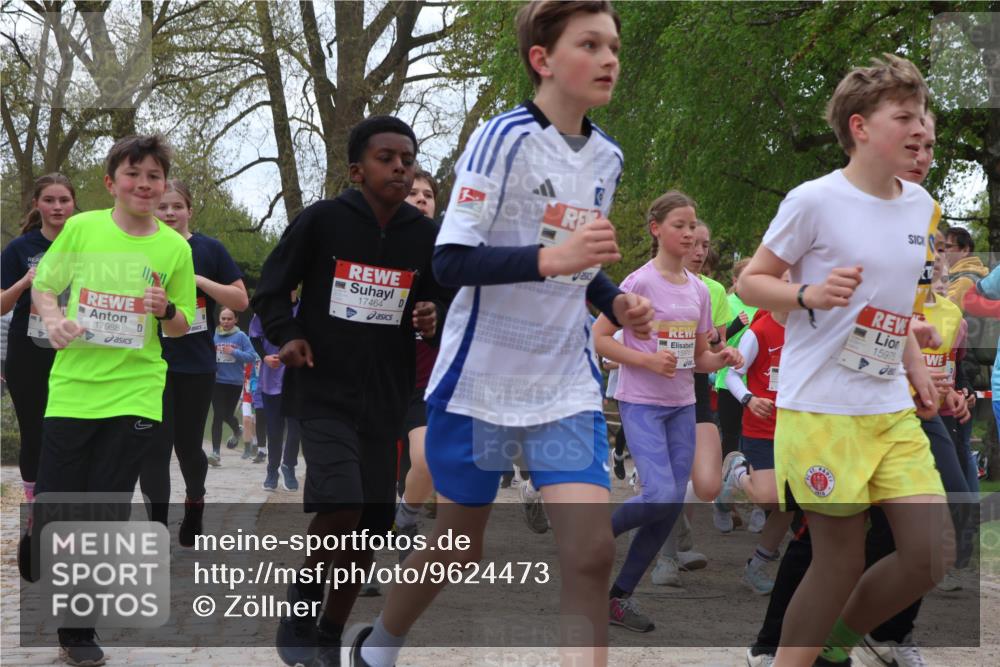 25.04.2026 - Das Zehntel Zöllner http://msf.ph/oto/9624473 25.04.2026 13:42:57 Laufen 17988, 17464, 280, 15970, 15975 meine-sportfotos.de
