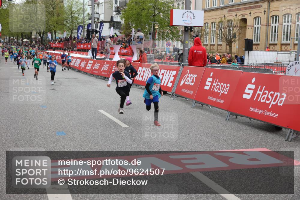 25.04.2026 - Das Zehntel Strokosch-Dieckow http://msf.ph/oto/9624507 25.04.2026 10:54:41 Ziel 5030, 5173, 5424, 5558, 5564, 5683, 5795, 6060, 6106, 6213, 7191, 7194, 7233, 7243, 7253, 7387, 7697 meine-sportfotos.de