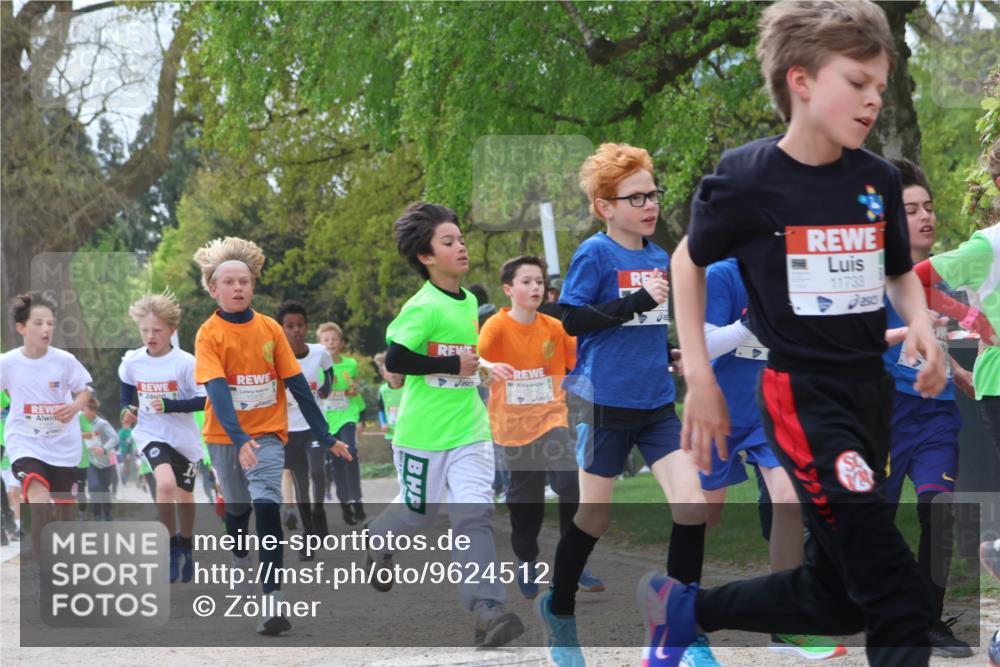 25.04.2026 - Das Zehntel Zöllner http://msf.ph/oto/9624512 25.04.2026 11:40:20 Laufen 11733 meine-sportfotos.de