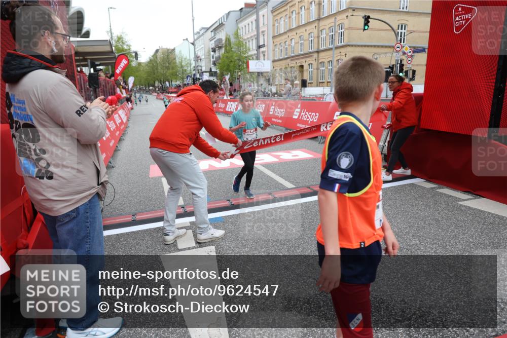 25.04.2026 - Das Zehntel Strokosch-Dieckow http://msf.ph/oto/9624547 25.04.2026 10:48:01 Ziel 7159, 7412, 7612, 7742, 7961 meine-sportfotos.de