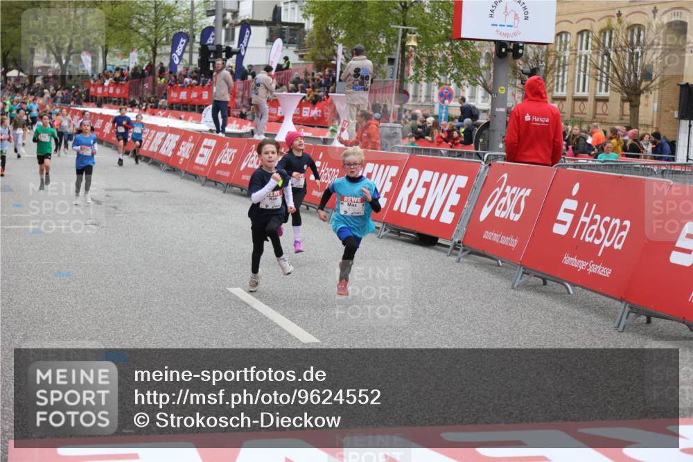 25.04.2026 - Das Zehntel Strokosch-Dieckow http://msf.ph/oto/9624552 25.04.2026 10:54:41 Ziel 5030, 5173, 5424, 5558, 5564, 5683, 5795, 6060, 6106, 6213, 7191, 7194, 7233, 7243, 7253, 7387, 7697 meine-sportfotos.de