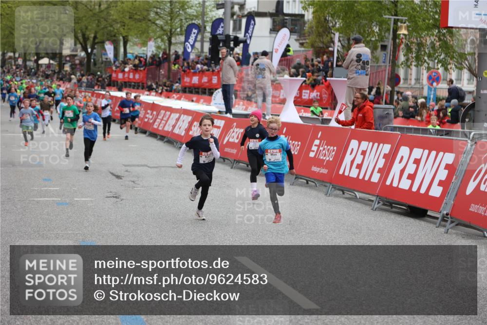 25.04.2026 - Das Zehntel Strokosch-Dieckow http://msf.ph/oto/9624583 25.04.2026 10:54:40 Ziel 5030, 5173, 5424, 5558, 5564, 5683, 5795, 6060, 6106, 6213, 6231, 6926, 7191, 7194, 7233, 7243, 7387, 7697 meine-sportfotos.de