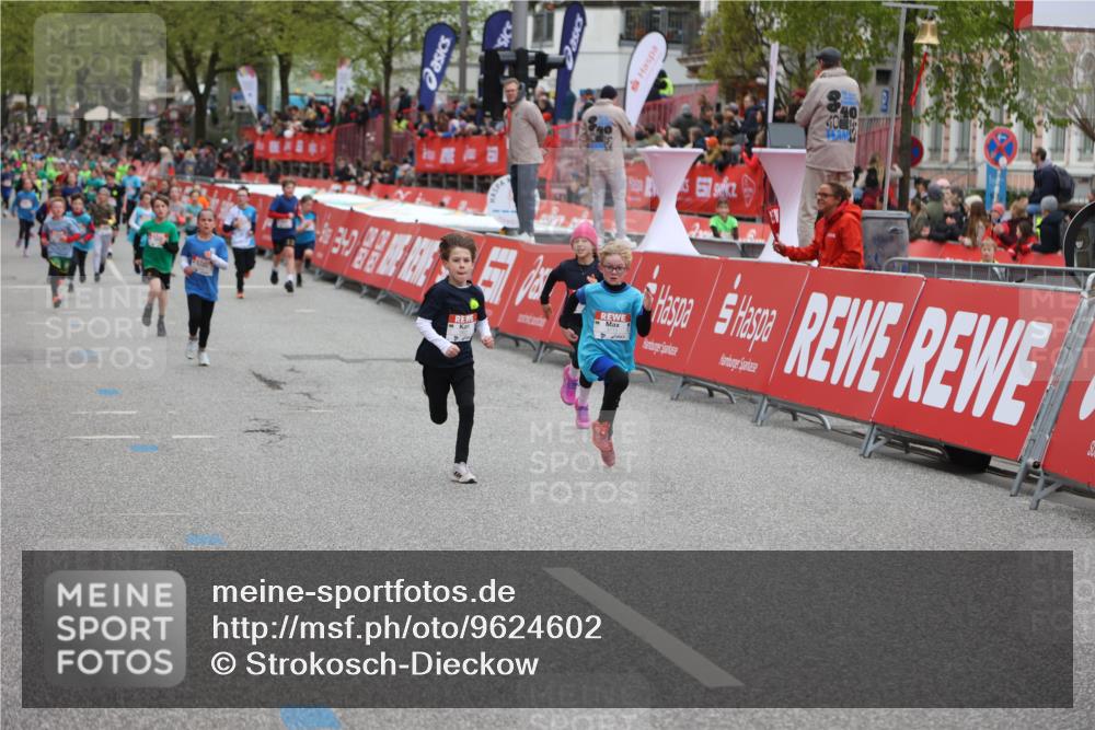 25.04.2026 - Das Zehntel Strokosch-Dieckow http://msf.ph/oto/9624602 25.04.2026 10:54:40 Ziel 5030, 5173, 5424, 5558, 5564, 5683, 5795, 6060, 6106, 6213, 6231, 6926, 7191, 7194, 7233, 7243, 7387, 7697 meine-sportfotos.de