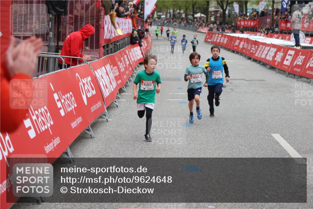 25.04.2026 - Das Zehntel Strokosch-Dieckow http://msf.ph/oto/9624648 25.04.2026 10:48:11 Ziel 6062, 6956, 7891 meine-sportfotos.de