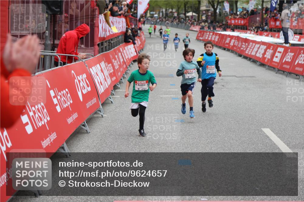 25.04.2026 - Das Zehntel Strokosch-Dieckow http://msf.ph/oto/9624657 25.04.2026 10:48:11 Ziel 6062, 6956, 7891 meine-sportfotos.de