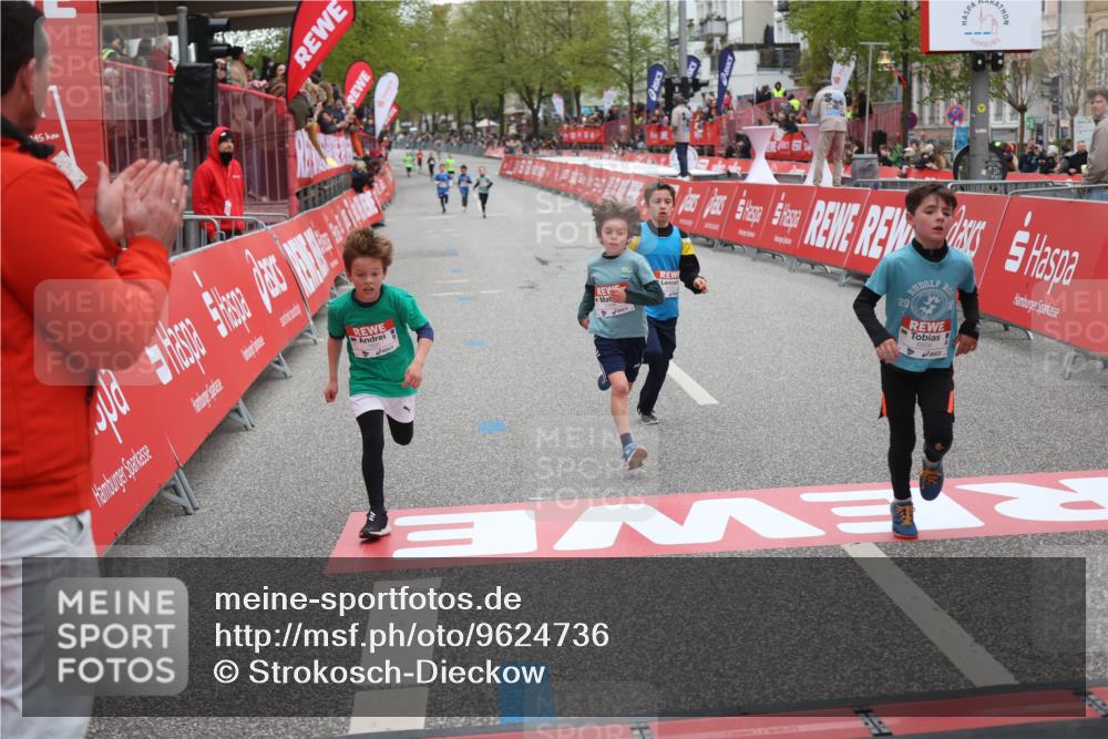 25.04.2026 - Das Zehntel Strokosch-Dieckow http://msf.ph/oto/9624736 25.04.2026 10:48:13 Ziel 6062, 6103, 6956, 7891 meine-sportfotos.de
