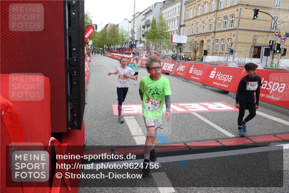 25.04.2026 - Das Zehntel Strokosch-Dieckow http://msf.ph/oto/9624756 25.04.2026 10:53:00 Ziel 5009, 5176, 5241, 5569, 6009, 6087, 6752, 6766, 6869, 7110, 7142, 7162, 7305, 7628, 7675, 7749 meine-sportfotos.de