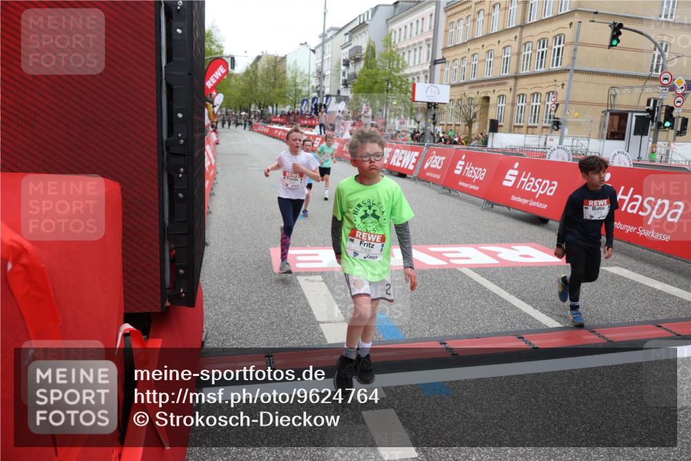 25.04.2026 - Das Zehntel Strokosch-Dieckow http://msf.ph/oto/9624764 25.04.2026 10:53:00 Ziel 5009, 5176, 5241, 5569, 6009, 6087, 6752, 6766, 6869, 7110, 7142, 7162, 7305, 7628, 7675, 7749 meine-sportfotos.de
