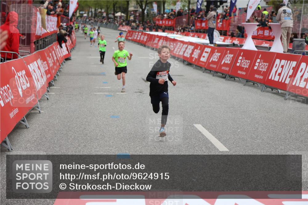 25.04.2026 - Das Zehntel Strokosch-Dieckow http://msf.ph/oto/9624915 25.04.2026 10:48:26 Ziel 5508, 6324, 6329, 7539 meine-sportfotos.de