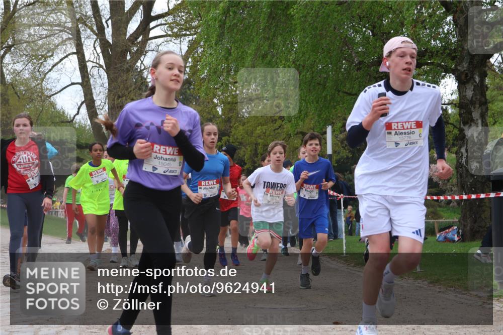 25.04.2026 - Das Zehntel Zöllner http://msf.ph/oto/9624941 25.04.2026 13:43:04 Laufen 15045, 17851, 15776 meine-sportfotos.de