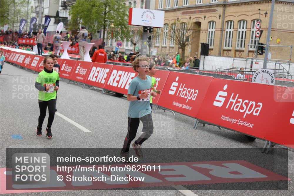 25.04.2026 - Das Zehntel Strokosch-Dieckow http://msf.ph/oto/9625011 25.04.2026 10:52:56 Ziel 5176, 6087, 6142, 6352, 6752, 7110, 7142, 7436, 7628, 7675, 8042 meine-sportfotos.de