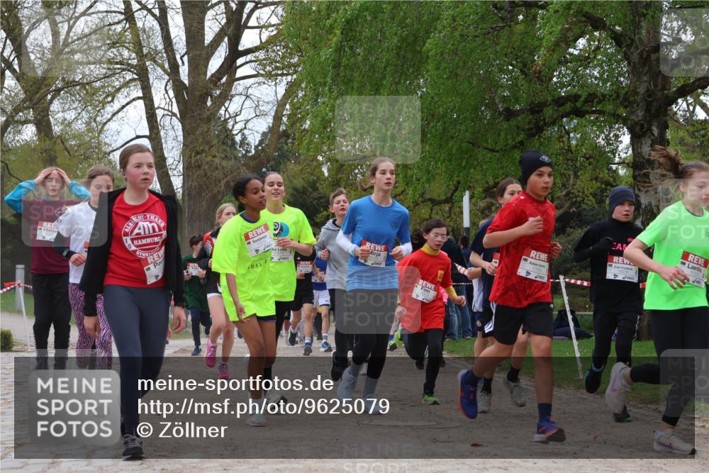 25.04.2026 - Das Zehntel Zöllner http://msf.ph/oto/9625079 25.04.2026 13:43:07 Laufen 17670, 1, 17231 meine-sportfotos.de