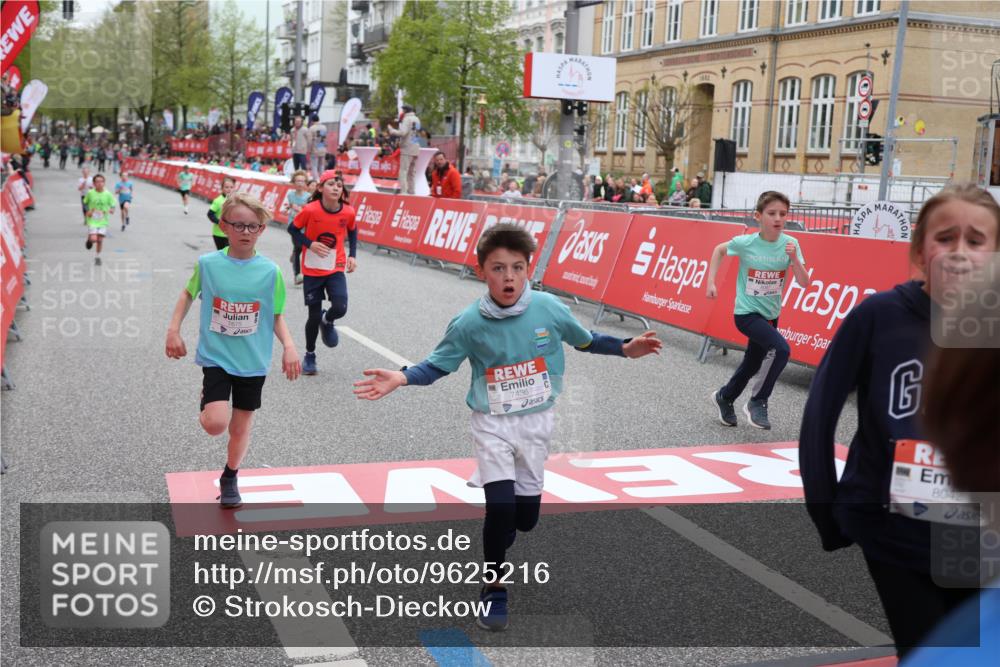 25.04.2026 - Das Zehntel Strokosch-Dieckow http://msf.ph/oto/9625216 25.04.2026 10:52:53 Ziel 5733, 6087, 6100, 6142, 6352, 6357, 6752, 7436, 7675, 8015, 8042 meine-sportfotos.de